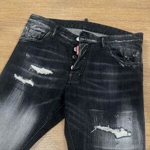 Men's Black Distressed Jeans